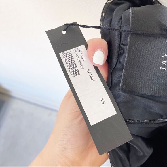 Jay Ahr Lace Peplum Mini Skirt  Size XS - Picture 9 of 9